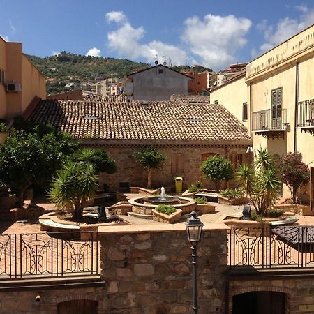 I Colori Dell'Arcobaleno Bed & Breakfast Santo Stefano di Camastra Exterior photo