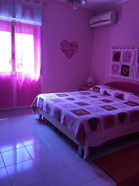I Colori Dell'Arcobaleno Bed & Breakfast Santo Stefano di Camastra Exterior photo