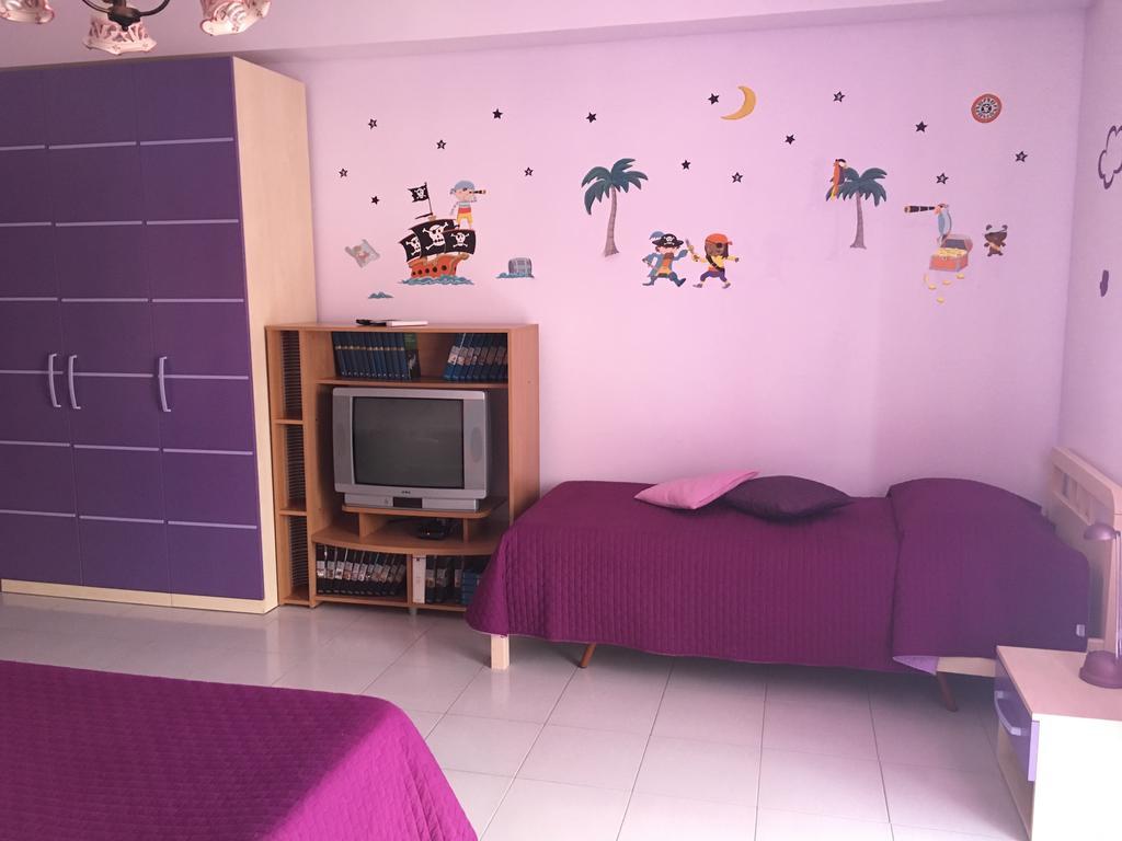 I Colori Dell'Arcobaleno Bed & Breakfast Santo Stefano di Camastra Exterior photo